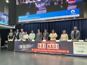 Ministro Luiz Marinho diz que é preciso mobilização da classe trabalhadora para aprovação da redução de jornada