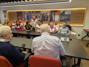Unidade sindical em defesa dos trabalhadores!